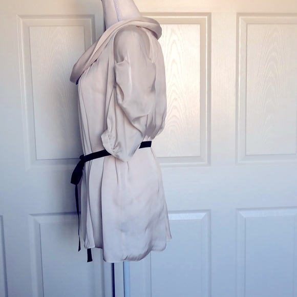 NWT bcbgmaxazria silky satin tops w/bow - Picture 4 of 7